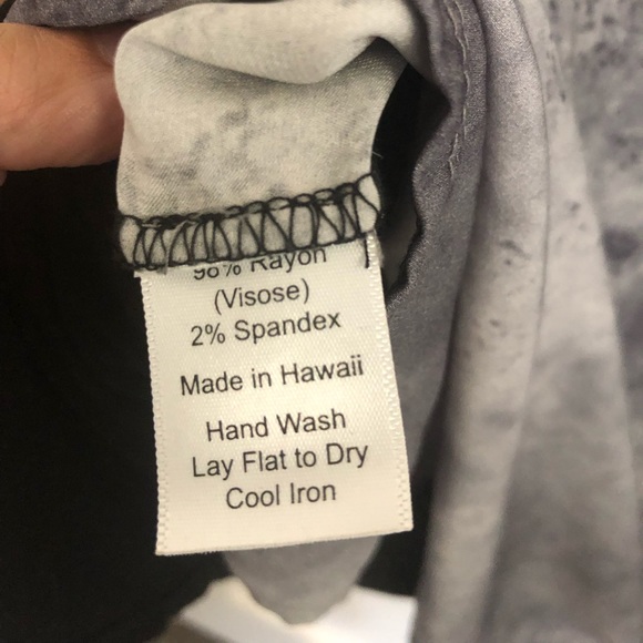 Alison Izu blouse - Picture 4 of 4